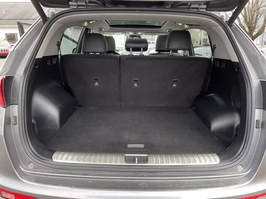 2019 Kia Sportage - KNDPRCA61K7558863 - Image #8